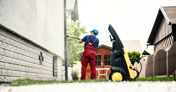 Best Driveway Pressure Washing  in Haltom City, TX